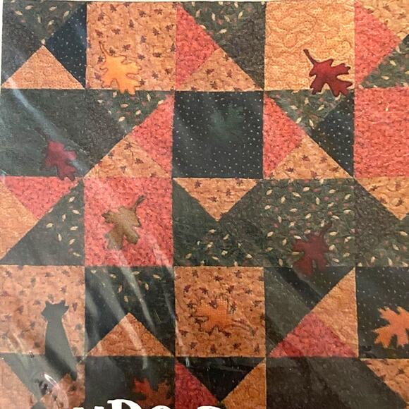 HPQ Design Pattern Kitty In The Corner Wall Quilt 50"x70" Fall Cozy Comfort - Picture 1 of 6